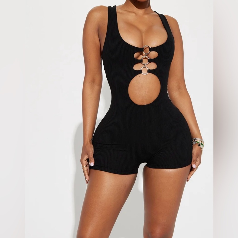 Fashion Nova Women’s Black Cutout Romper Size M